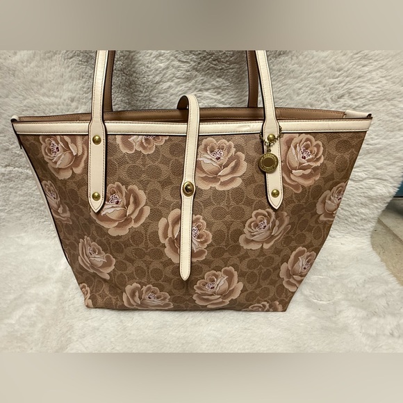 Coach Handbags - Coach Market Tote in Signature Rose Print Bag